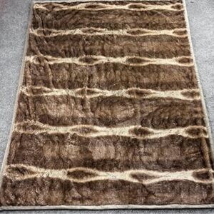 POTTERY BARN Faux Fur Throw Blanket | 48 x 60 inches